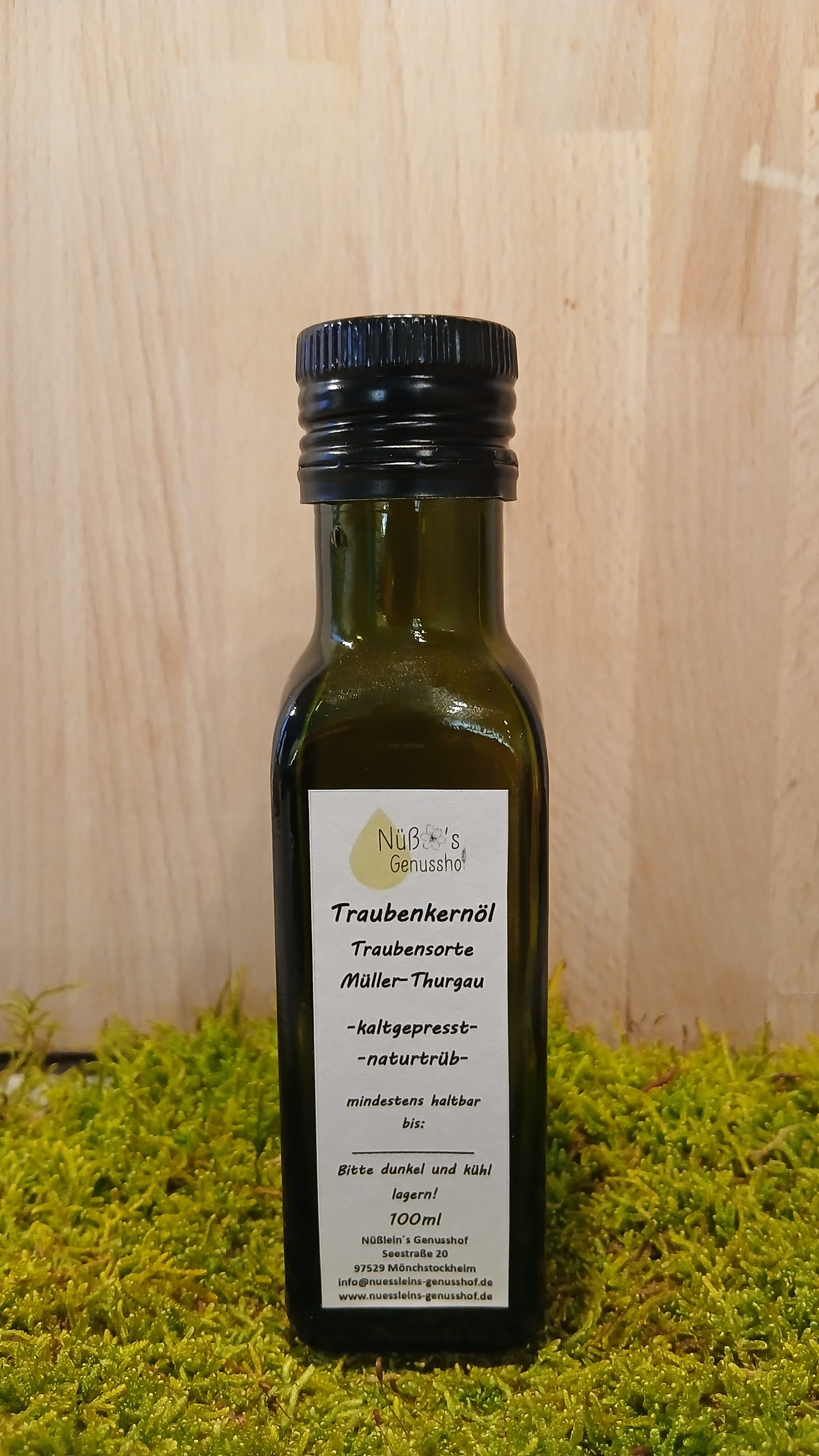 Traubenkernöl der Rebsorte Müller Thurgau